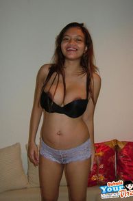 Thai Tramp With Big Cleavage